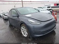 7SAYGDEE9PF674690 2023 TESLA MODEL Y