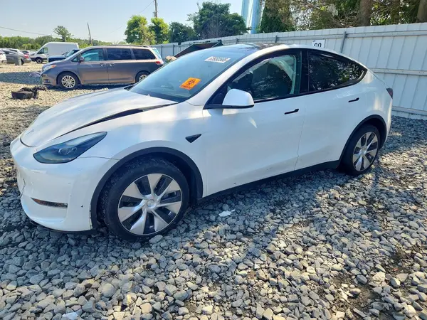 7SAYGDEE9PF683342 2023 TESLA MODEL Y - Image 1