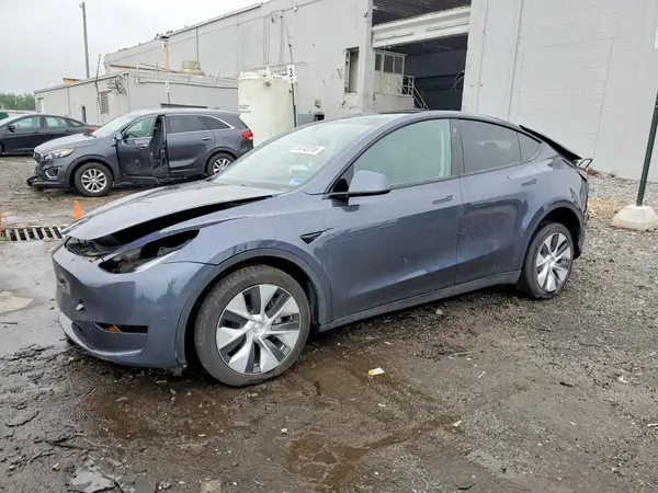 7SAYGDEE9PF684989 2023 TESLA MODEL Y - Image 1