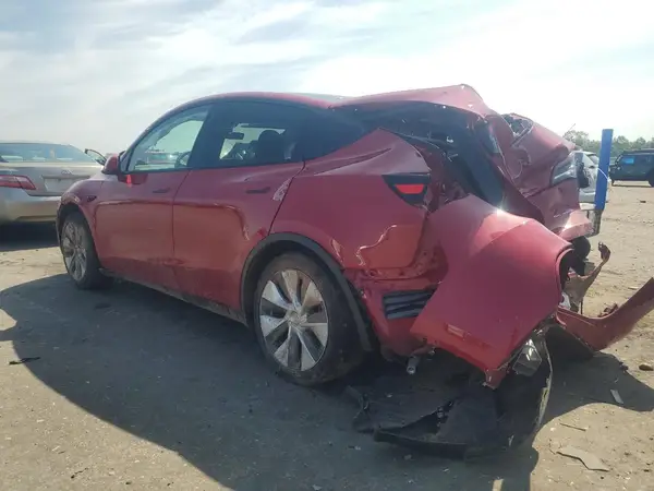 7SAYGDEE9PF707641 2023 TESLA MODEL Y - Image 2
