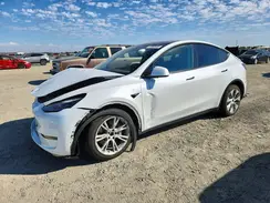 7SAYGDEE9PF740798 2023 TESLA MODEL Y