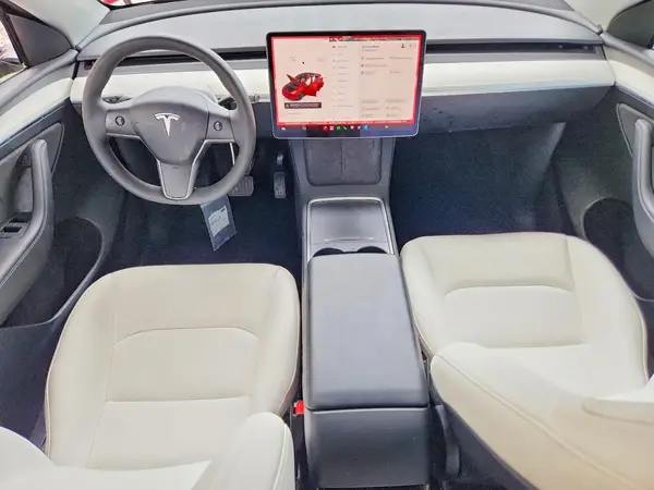 7SAYGDEE9PF750019 2023 TESLA MODEL Y - Image 8