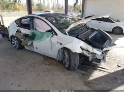 7SAYGDEE9PF805925 2023 TESLA MODEL Y