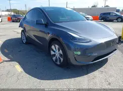 7SAYGDEE9PF812955 2023 TESLA MODEL Y