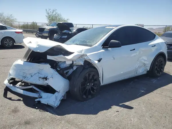 7SAYGDEE9PF831957 2023 TESLA MODEL Y - Image 1
