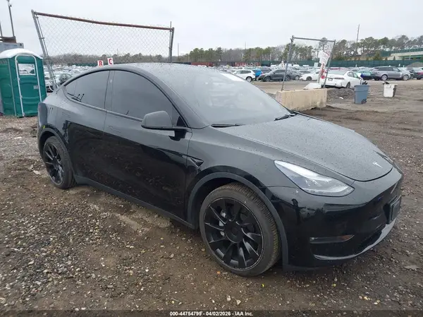7SAYGDEE9PF845311 2023 TESLA MODEL Y - Image 1