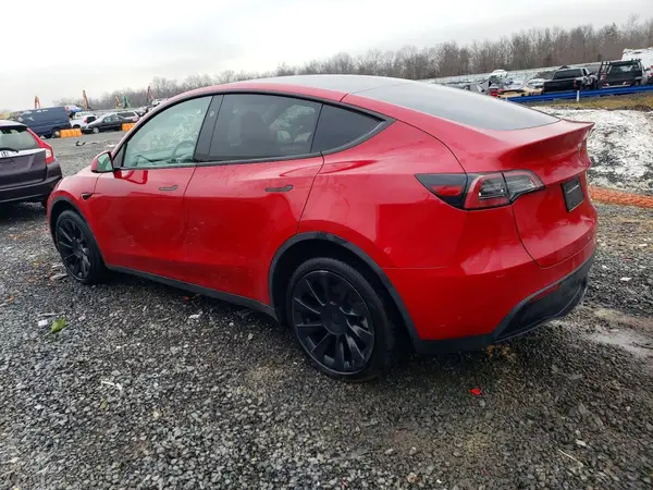 7SAYGDEE9PF851626 2023 TESLA MODEL Y - Image 2