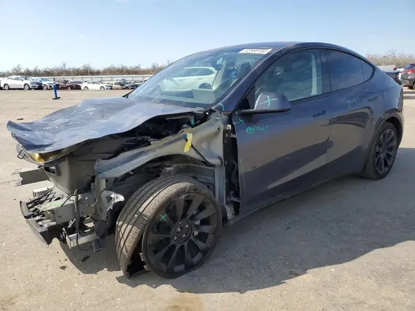 7SAYGDEE9PF858527 2023 TESLA MODEL Y - Image 1