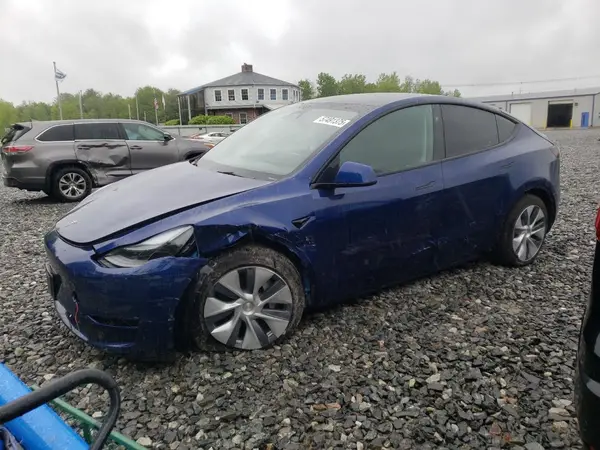 7SAYGDEE9PF863758 2023 TESLA MODEL Y - Image 1