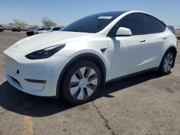 7SAYGDEE9PF869303 2023 TESLA MODEL Y - Image 1