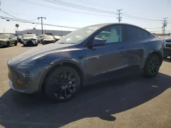7SAYGDEE9PF875571 2023 TESLA MODEL Y - Image 1