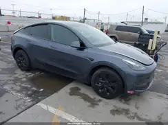 7SAYGDEE9PF881001 2023 TESLA MODEL Y