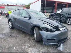 7SAYGDEE9PF883931 2023 TESLA MODEL Y