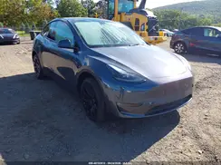 7SAYGDEE9PF889969 2023 TESLA MODEL Y