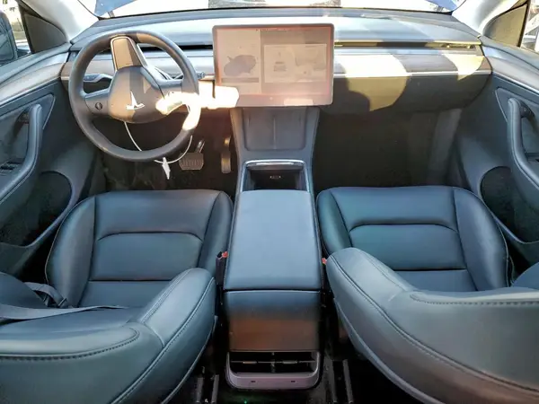 7SAYGDEE9PF898767 2023 TESLA MODEL Y - Image 8