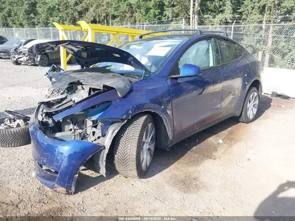 7SAYGDEE9PF917186 2023 TESLA MODEL Y - Image 2