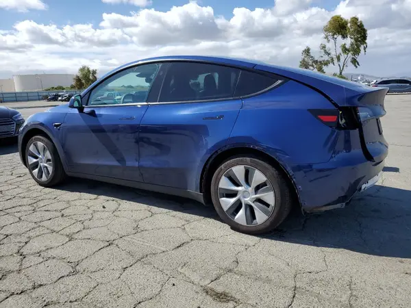 7SAYGDEE9PF969420 2023 TESLA MODEL Y - Image 2