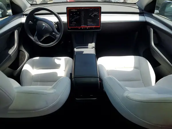 7SAYGDEE9PF970339 2023 TESLA MODEL Y - Image 8