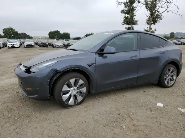 7SAYGDEE9PF971443 2023 TESLA MODEL Y - Image 1