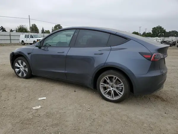 7SAYGDEE9PF971443 2023 TESLA MODEL Y - Image 2