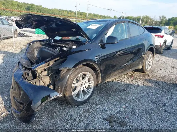 7SAYGDEE9RA215336 2024 TESLA MODEL Y - Image 2