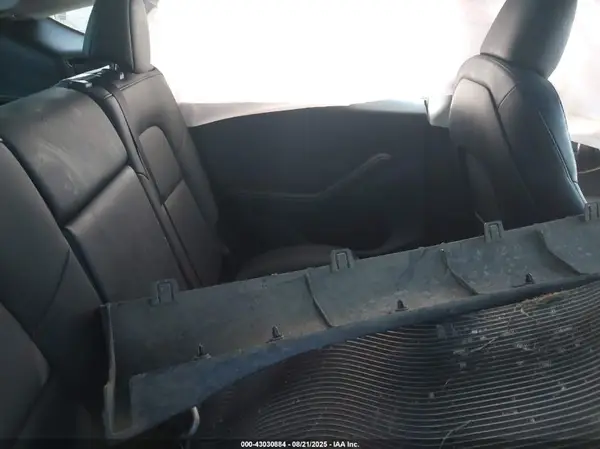 7SAYGDEE9RA215336 2024 TESLA MODEL Y - Image 8