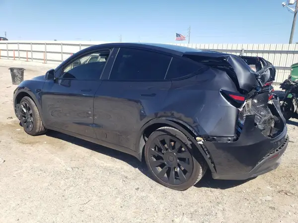 7SAYGDEE9RA221511 2024 TESLA MODEL Y - Image 2