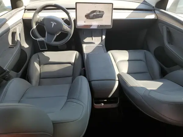 7SAYGDEE9RA222416 2024 TESLA MODEL Y - Image 8