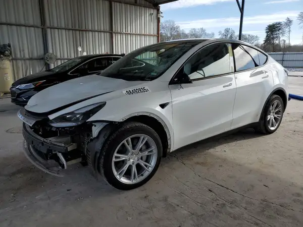 7SAYGDEE9RA225736 2024 TESLA MODEL Y - Image 1