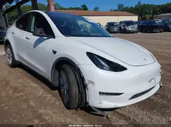 7SAYGDEE9RA225834 2024 TESLA MODEL Y