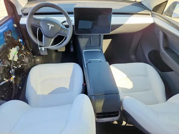 7SAYGDEE9RA232539 2024 TESLA MODEL Y - Image 8