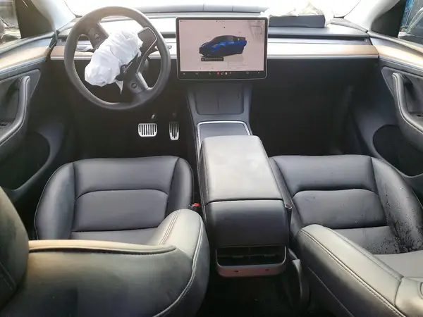 7SAYGDEE9RA235733 2024 TESLA MODEL Y - Image 8