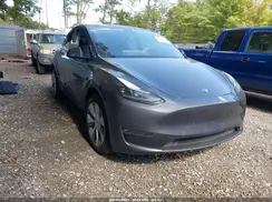 7SAYGDEE9RA242536 2024 TESLA MODEL Y
