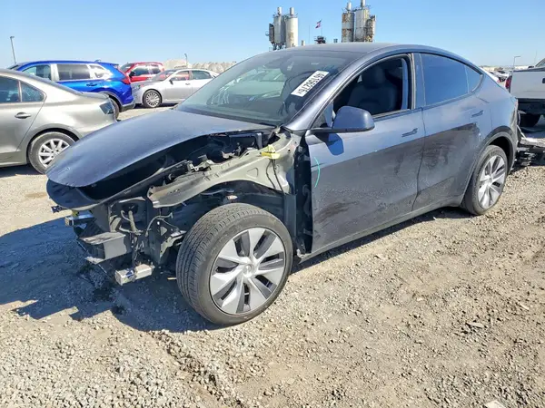 7SAYGDEE9RA246974 2024 TESLA MODEL Y - Image 1