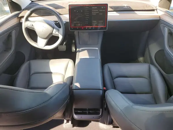 7SAYGDEE9RA246974 2024 TESLA MODEL Y - Image 8