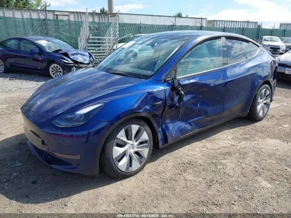 7SAYGDEE9RA251902 2024 TESLA MODEL Y - Image 2