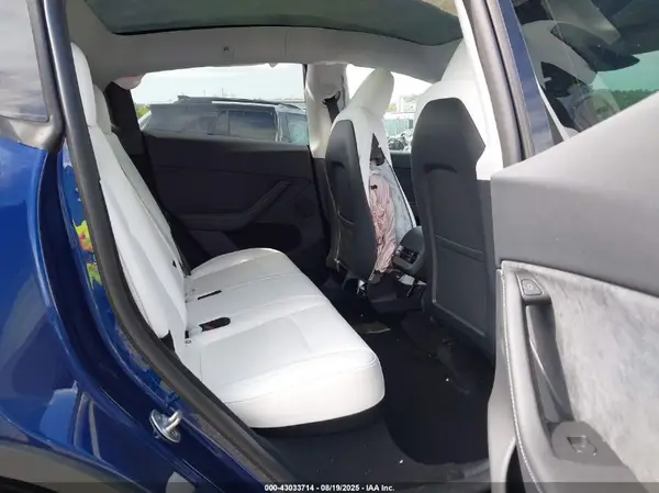 7SAYGDEE9RA251902 2024 TESLA MODEL Y - Image 8