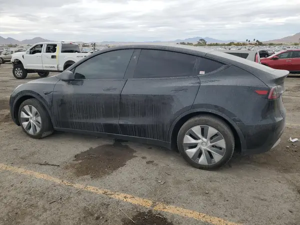 7SAYGDEE9RA252449 2024 TESLA MODEL Y - Image 2