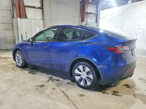 7SAYGDEE9RA253133 2024 TESLA MODEL Y - Image 2