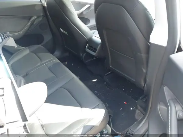 7SAYGDEE9RA254184 2024 TESLA MODEL Y - Image 8