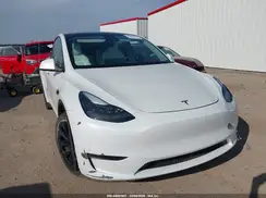 7SAYGDEE9RA267064 2024 TESLA MODEL Y