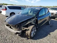 7SAYGDEE9RA275567 2024 TESLA MODEL Y