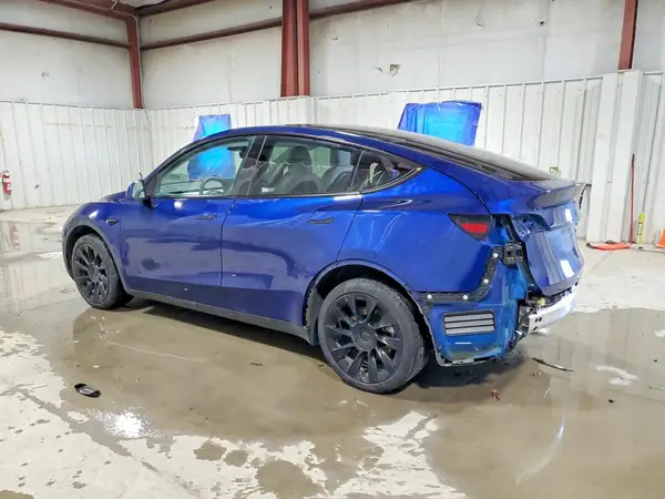 7SAYGDEE9RA282678 2024 TESLA MODEL Y - Image 2