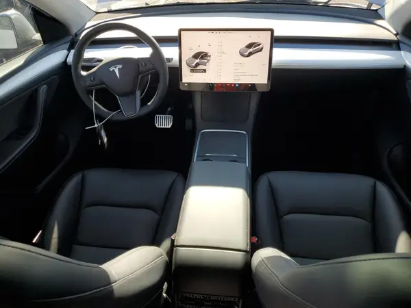 7SAYGDEE9RA296452 2024 TESLA MODEL Y - Image 8