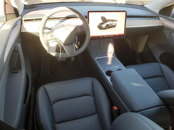 7SAYGDEE9RA302122 2024 TESLA MODEL Y - Image 8