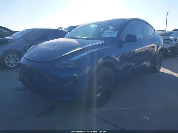 7SAYGDEE9RA305070 2024 TESLA MODEL Y - Image 2