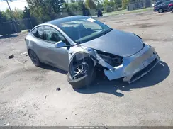 7SAYGDEE9RA316957 2024 TESLA MODEL Y
