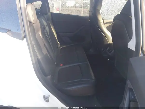 7SAYGDEE9RA320460 2024 TESLA MODEL Y - Image 8