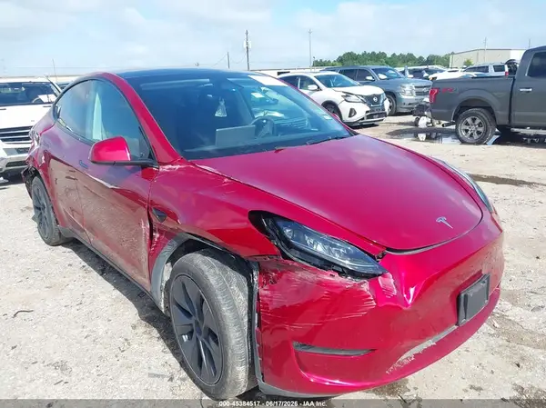 7SAYGDEE9RA325612 2024 TESLA MODEL Y - Image 1