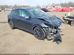 7SAYGDEE9RA329353 2024 TESLA MODEL Y